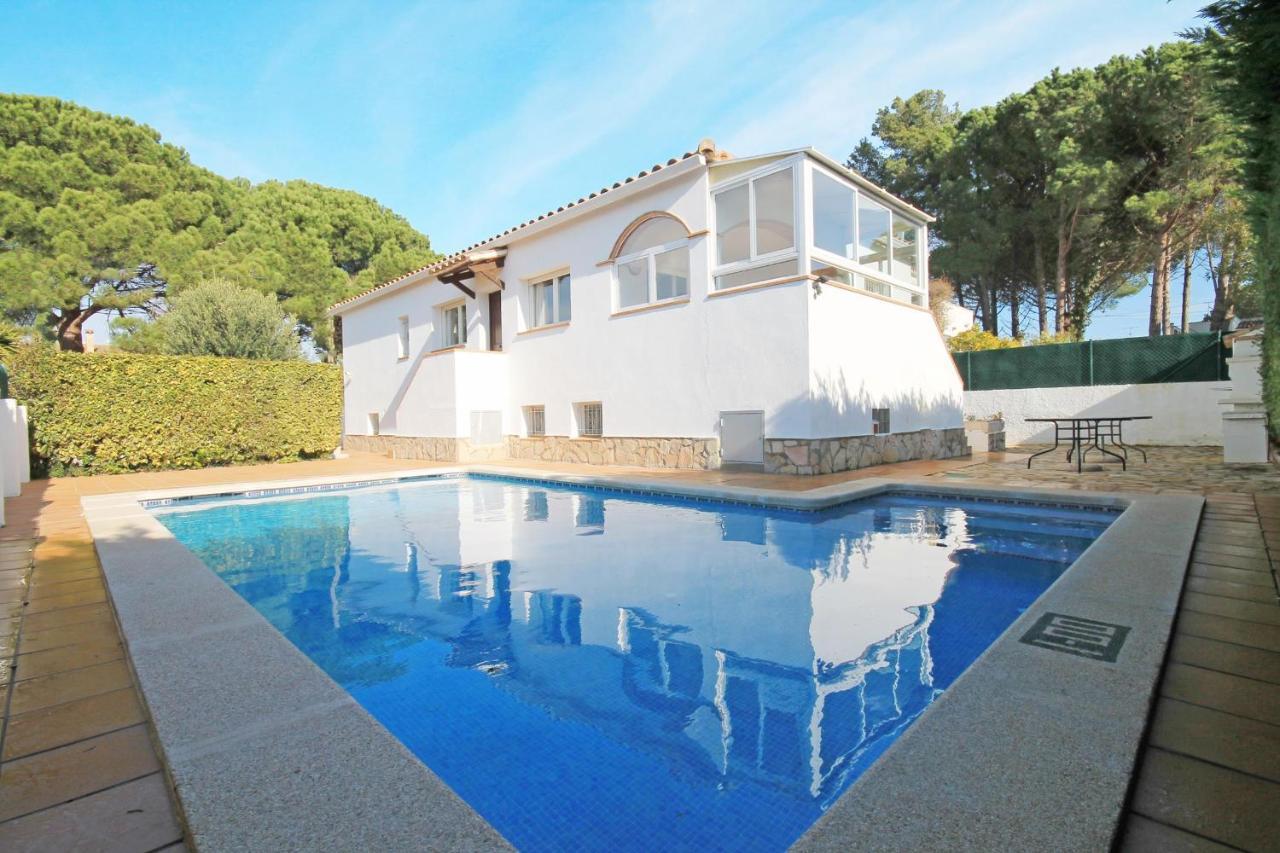 Holiday Joanna Villa
